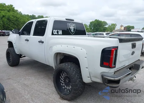 2007 Chevrolet Silverado 1500 Lt1 z USA, uszkodzony, nr VIN 2GCEK13M571600709